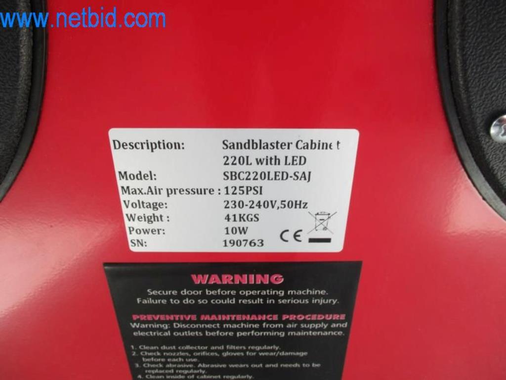 Máquinas para trabajar el metal en buen estado, así como equipos operativos y de oficina-2