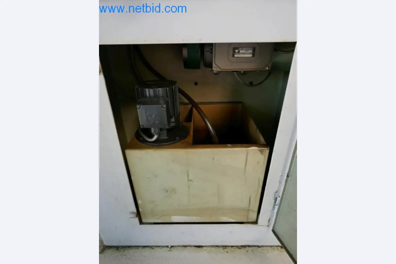 Well-maintained metalworking machines as well as the operating and office equipment -4