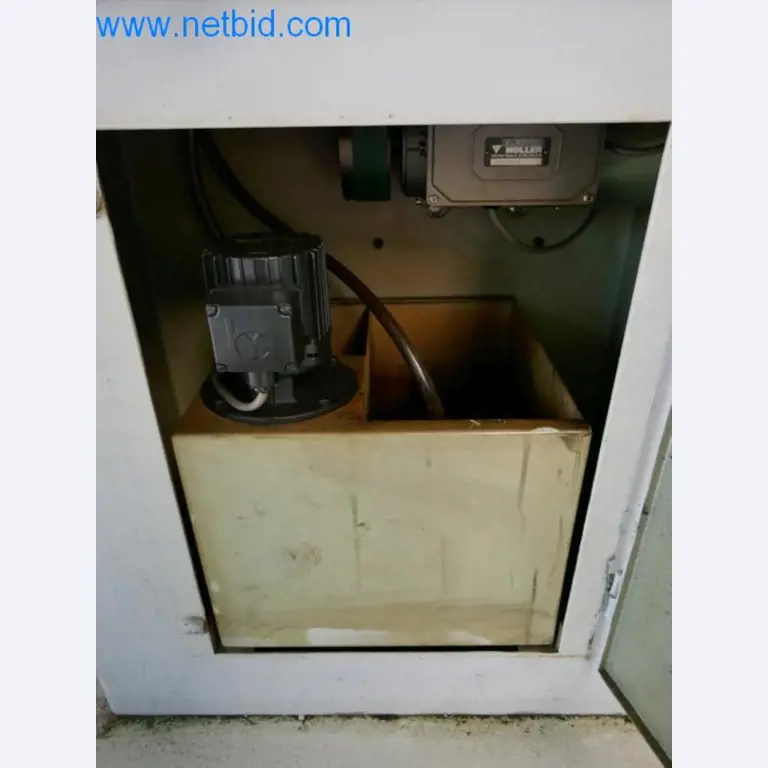 Well-maintained metalworking machines as well as the operating and office equipment -4