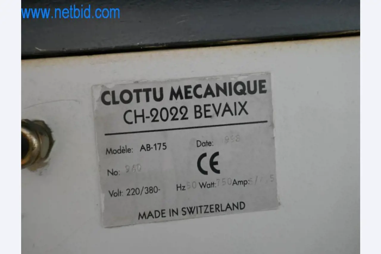 Well-maintained metalworking machines as well as the operating and office equipment -5