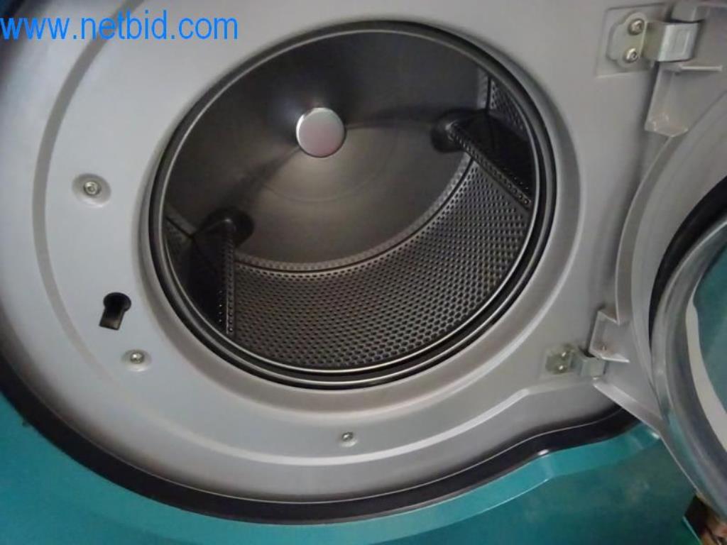 Máquinas para trabajar el metal en buen estado, así como equipos operativos y de oficina-2