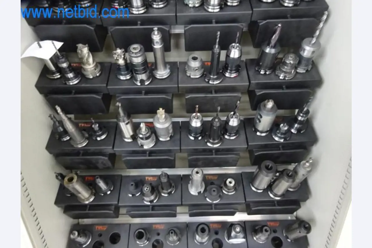 Well-maintained metalworking machines as well as the operating and office equipment -3