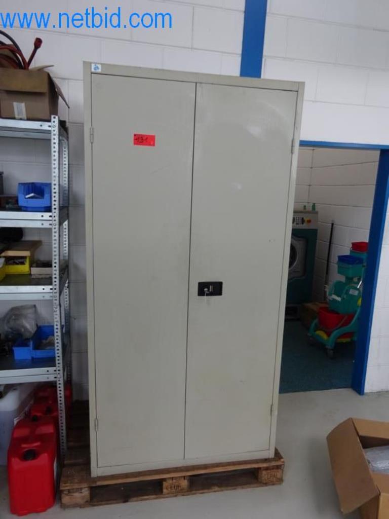 Máquinas para trabajar el metal en buen estado, así como equipos operativos y de oficina-4