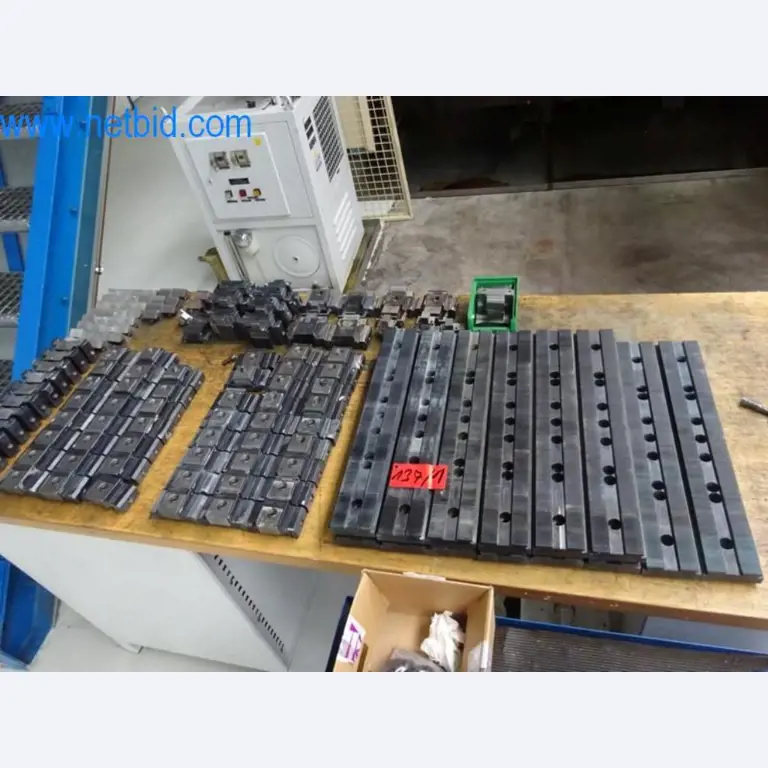 Well-maintained metalworking machines as well as the operating and office equipment -1