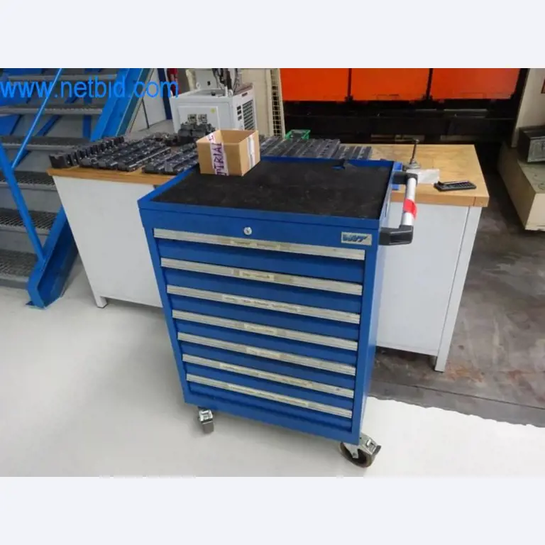 Well-maintained metalworking machines as well as the operating and office equipment -2