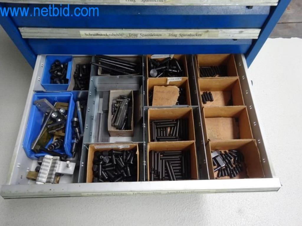 Máquinas para trabajar el metal en buen estado, así como equipos operativos y de oficina-3