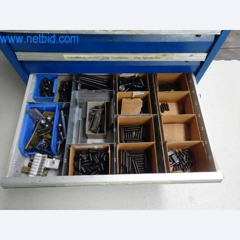 Well-maintained metalworking machines as well as the operating and office equipment -3