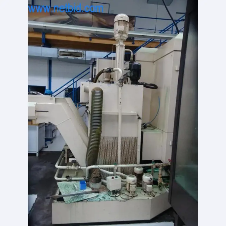 Well-maintained metalworking machines as well as the operating and office equipment -12