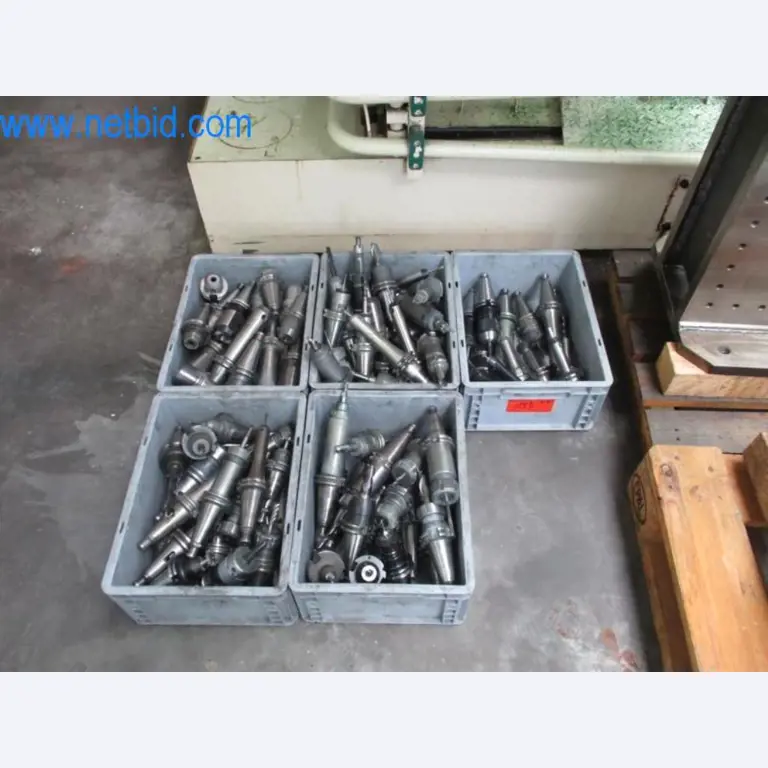Well-maintained metalworking machines as well as the operating and office equipment -20