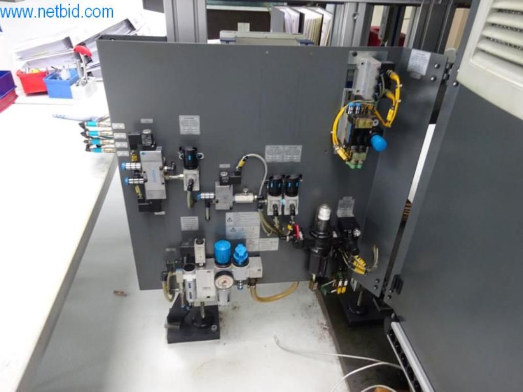 Dobře udržované kovoobráběcí stroje a provozní a kancelářské vybavení.-16