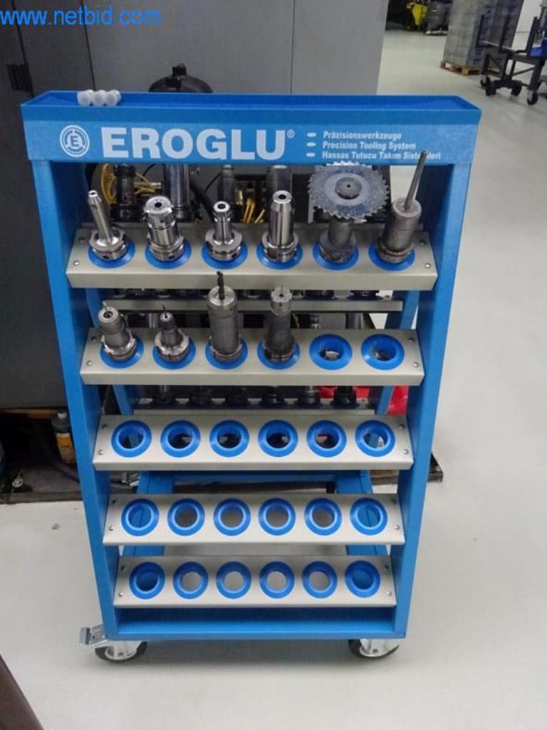 Dobře udržované kovoobráběcí stroje a provozní a kancelářské vybavení.-18