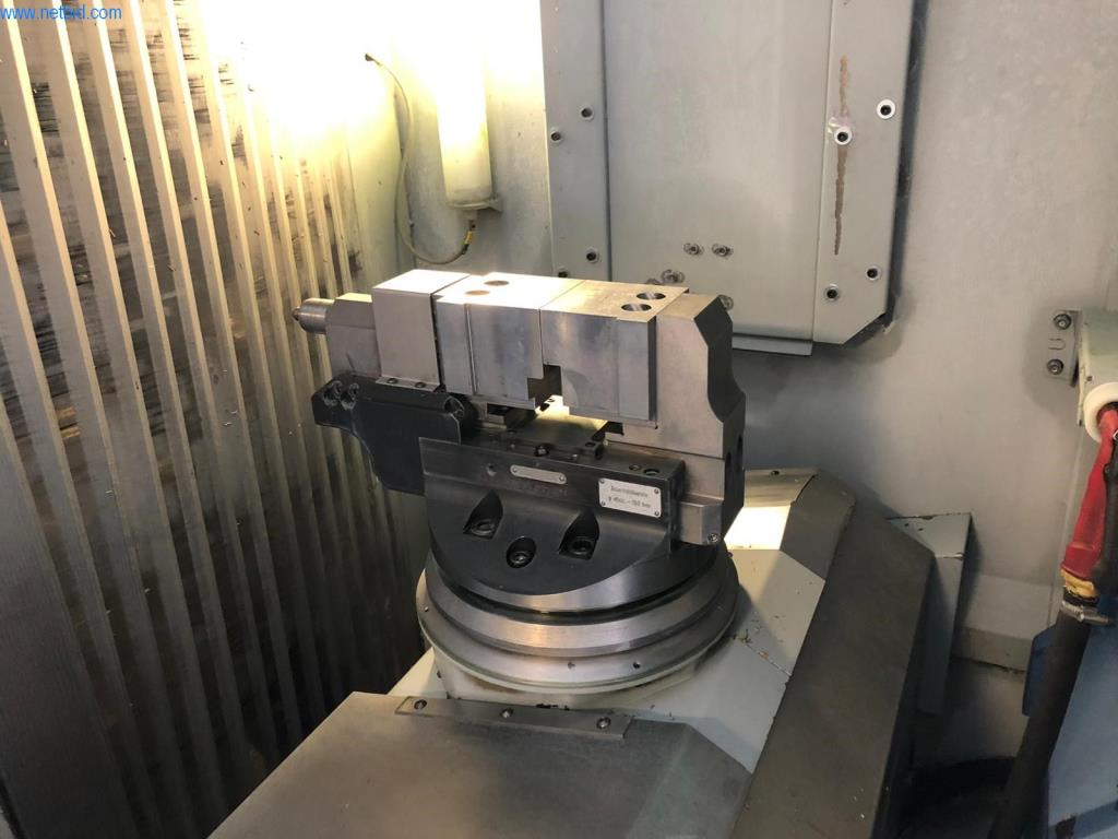 Dobře udržované kovoobráběcí stroje a provozní a kancelářské vybavení.-4