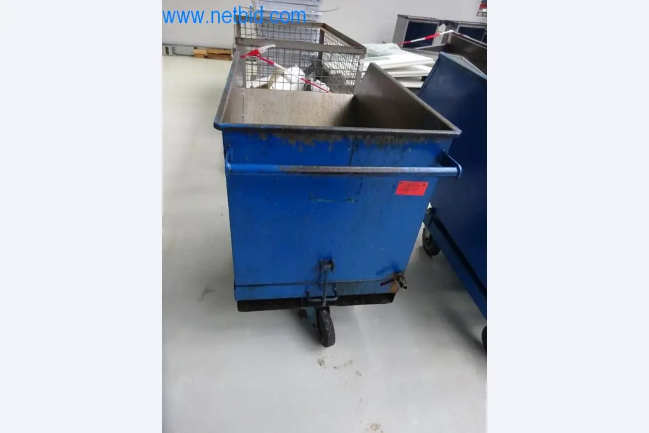 Well-maintained metalworking machines as well as the operating and office equipment -3