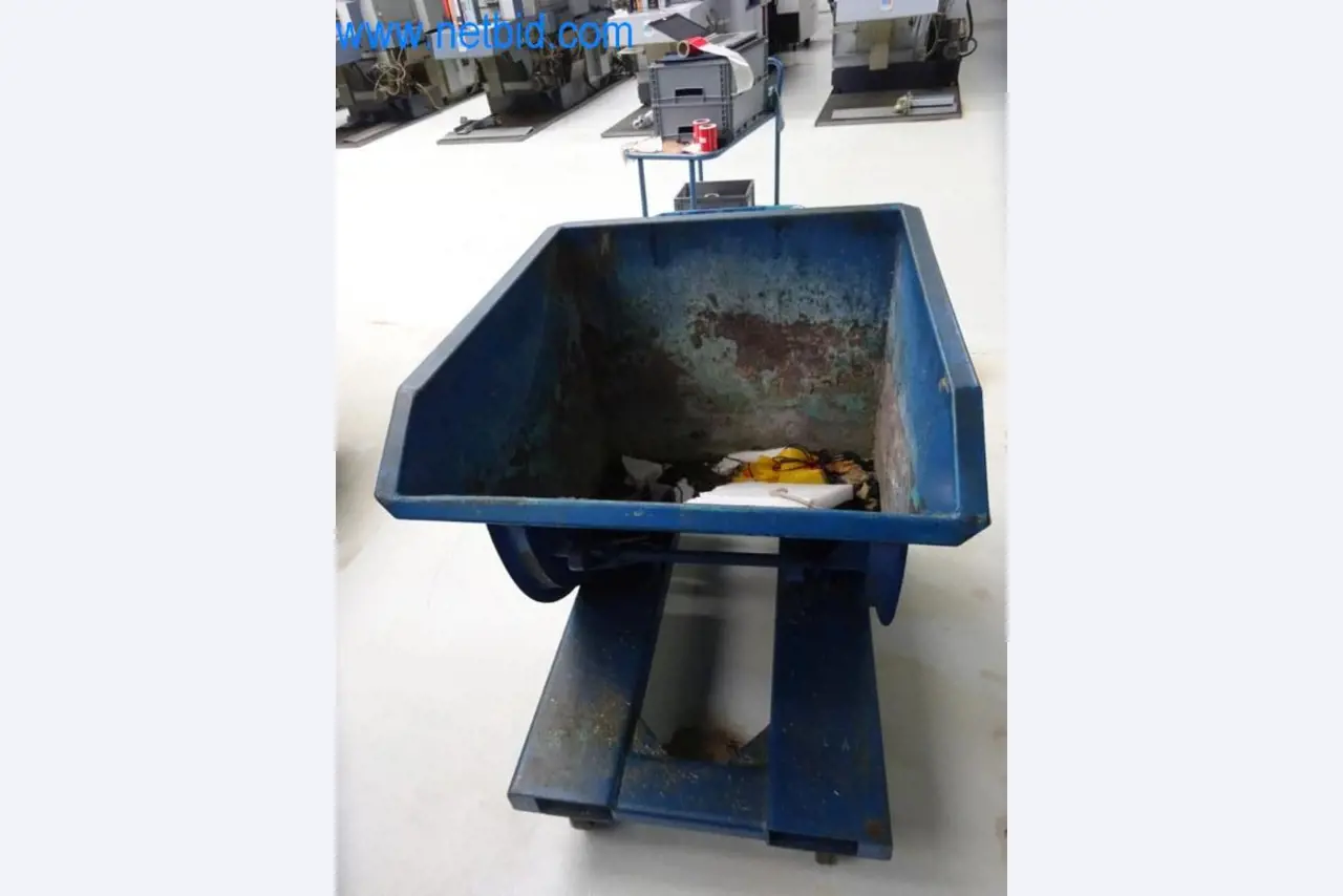 Well-maintained metalworking machines as well as the operating and office equipment -6