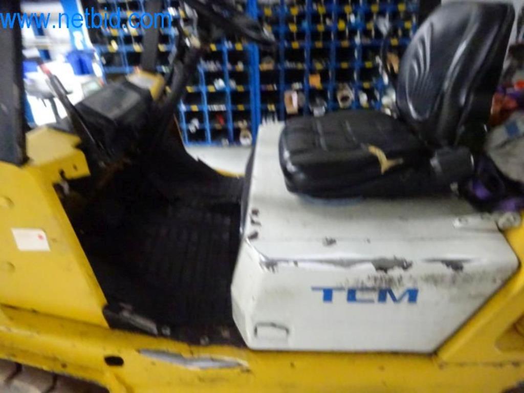 Máquinas para trabajar el metal en buen estado, así como equipos operativos y de oficina-5