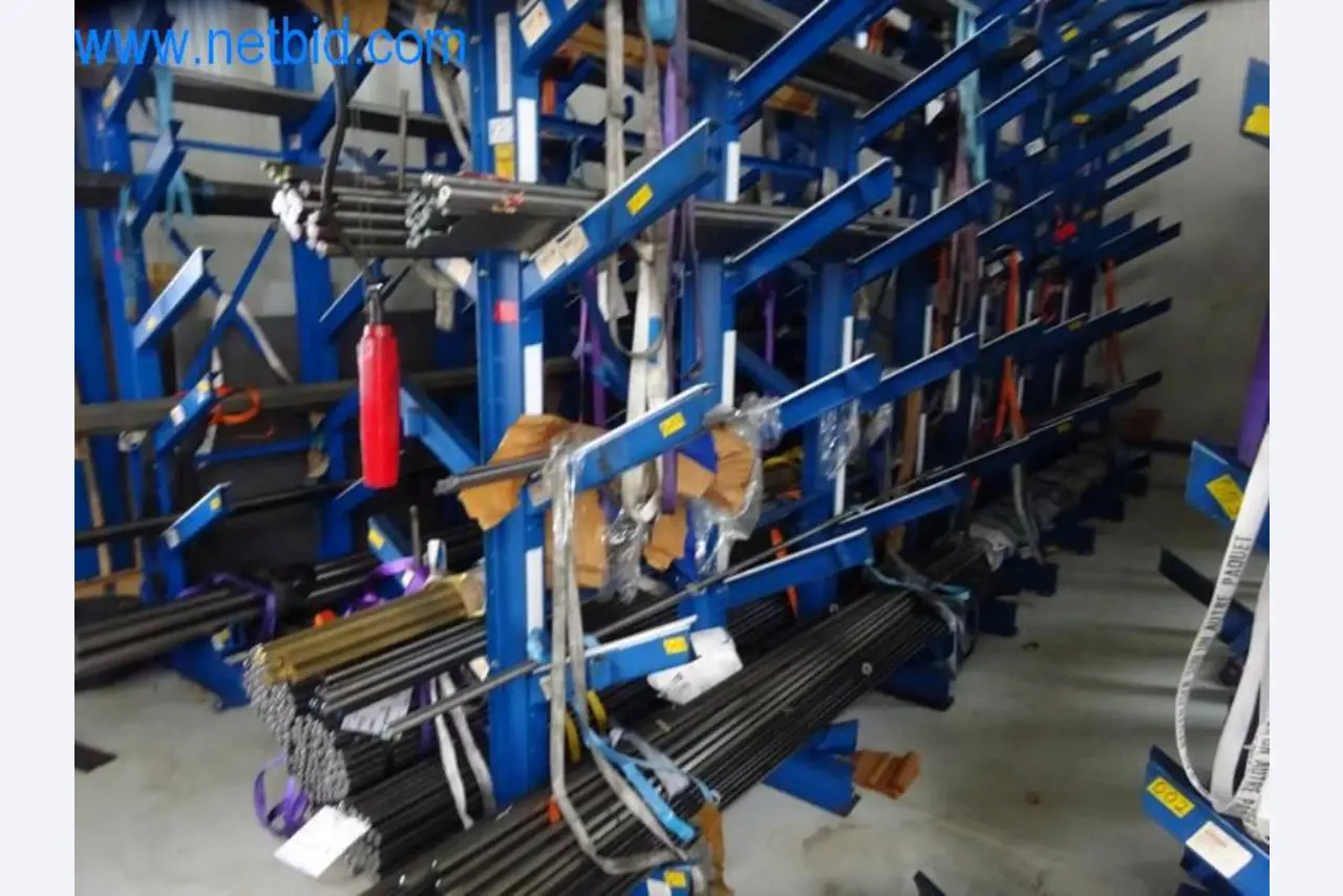 Well-maintained metalworking machines as well as the operating and office equipment -4