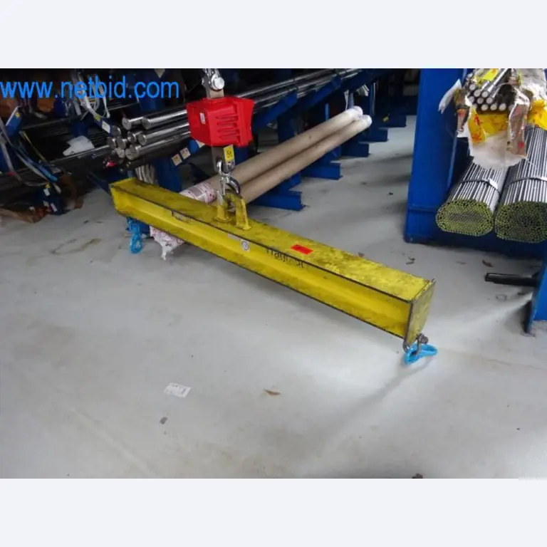 Máquinas para trabajar el metal en buen estado, así como equipos operativos y de oficina-1