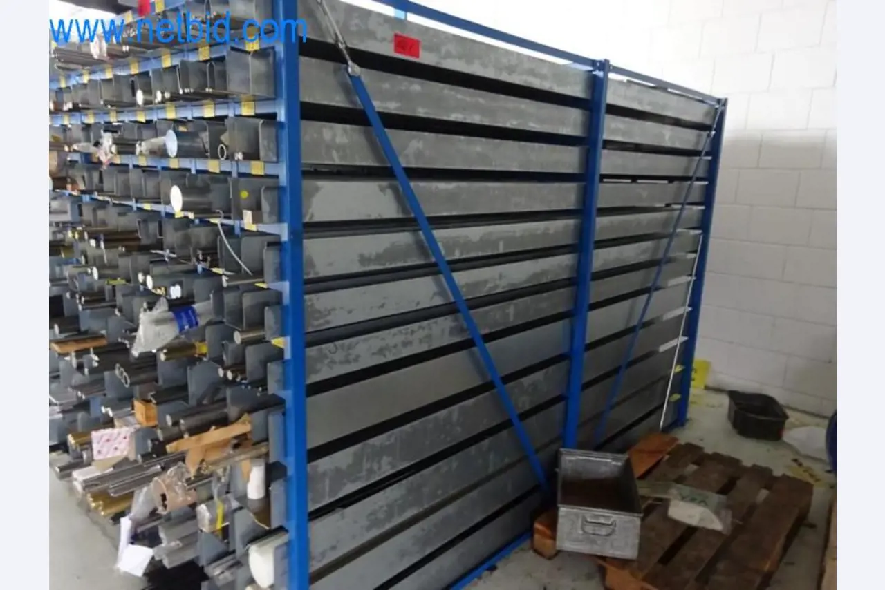 Well-maintained metalworking machines as well as the operating and office equipment -3