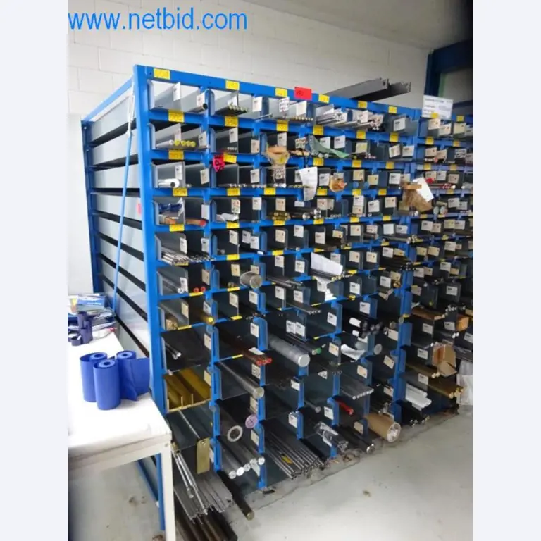Well-maintained metalworking machines as well as the operating and office equipment -1