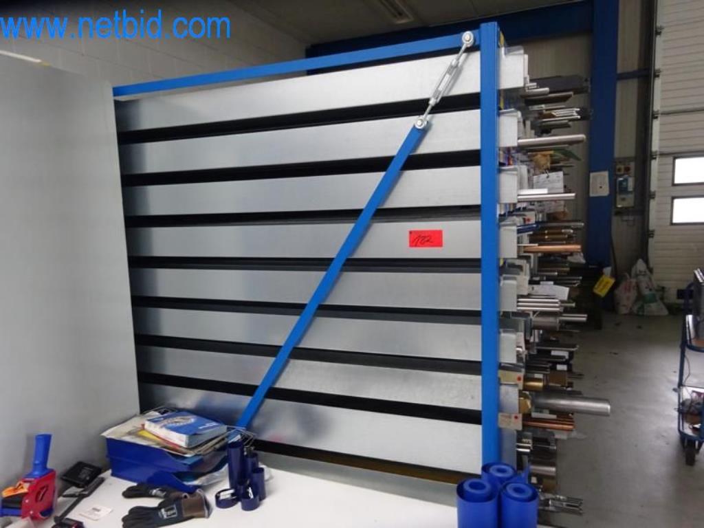 Máquinas para trabajar el metal en buen estado, así como equipos operativos y de oficina-2