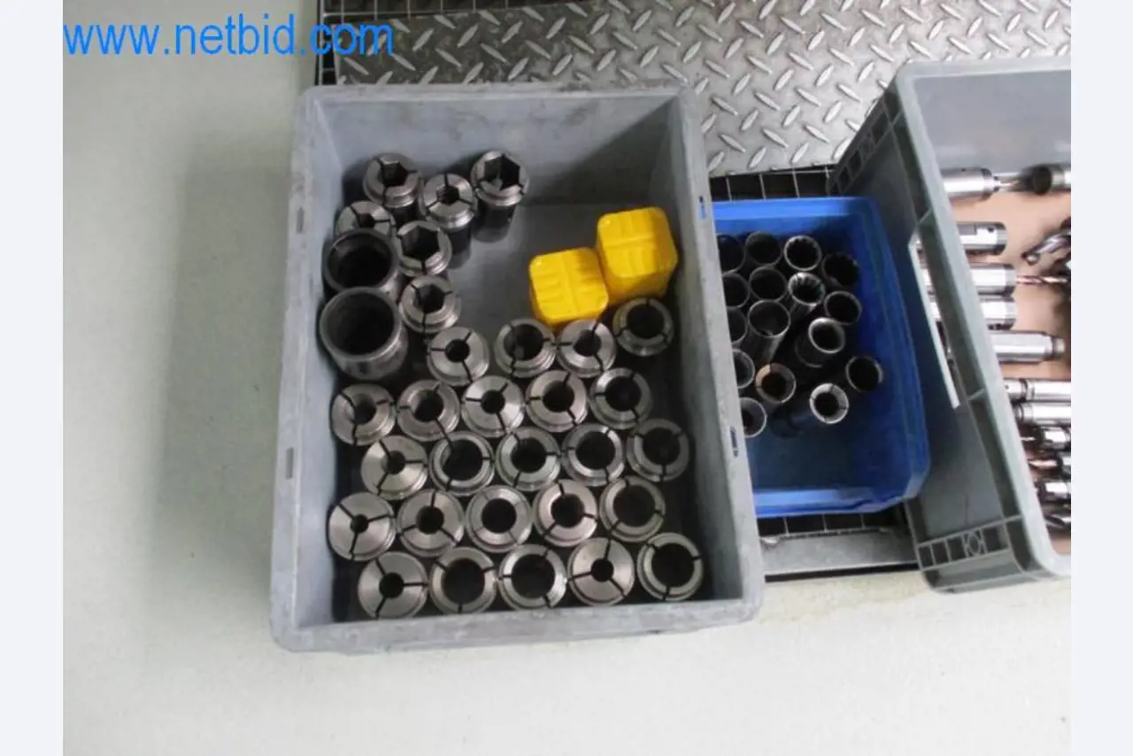 Well-maintained metalworking machines as well as the operating and office equipment -15