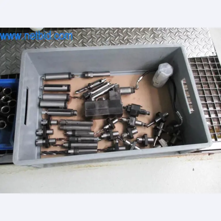 Well-maintained metalworking machines as well as the operating and office equipment -16