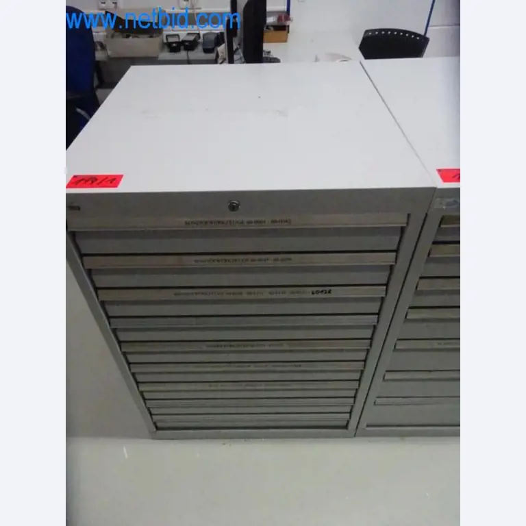 Well-maintained metalworking machines as well as the operating and office equipment -1