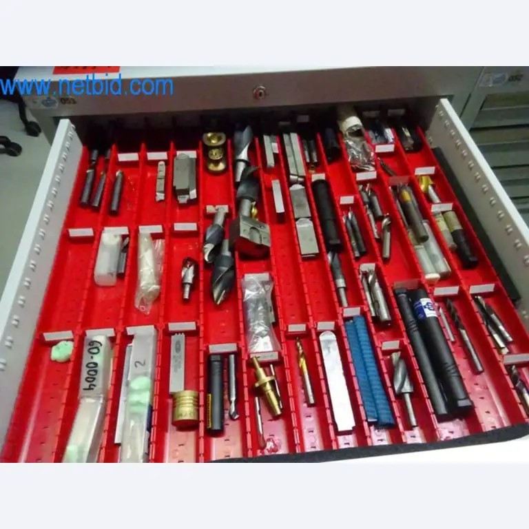 Well-maintained metalworking machines as well as the operating and office equipment -2