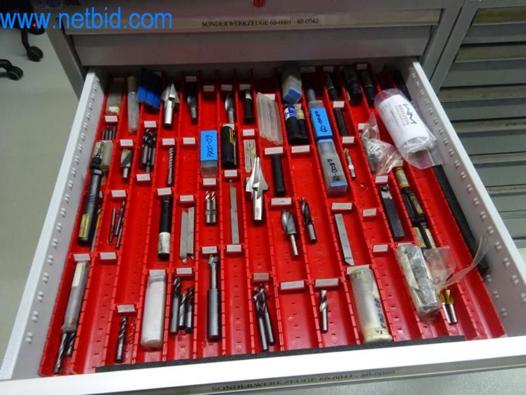 Máquinas para trabajar el metal en buen estado, así como equipos operativos y de oficina-3