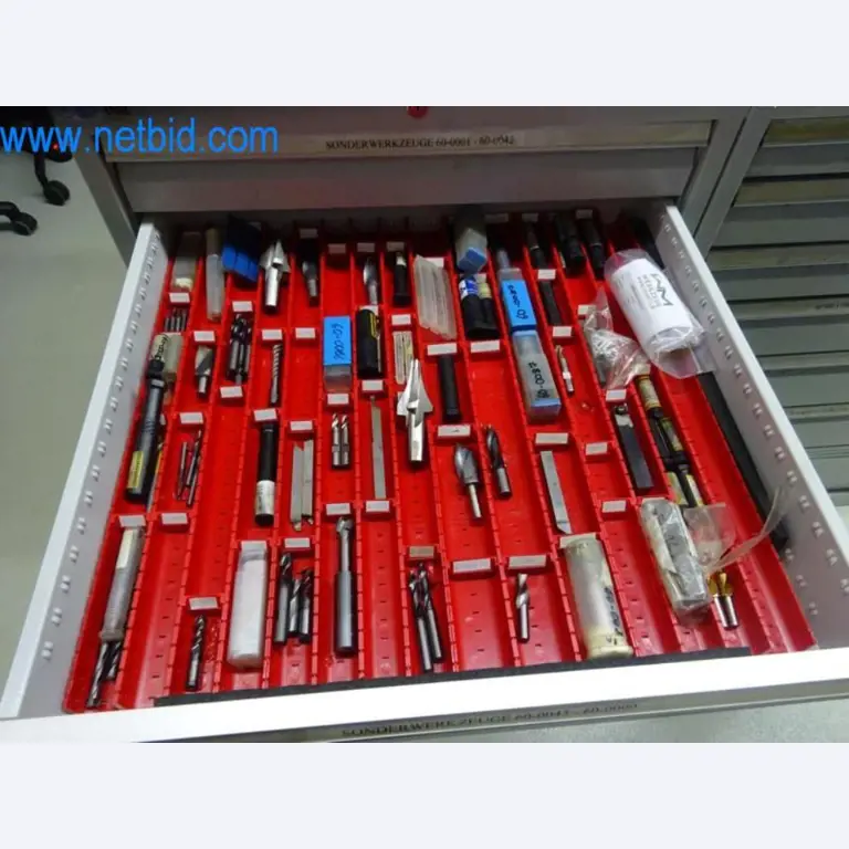 Well-maintained metalworking machines as well as the operating and office equipment -3