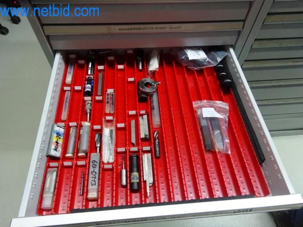 Máquinas para trabajar el metal en buen estado, así como equipos operativos y de oficina-6