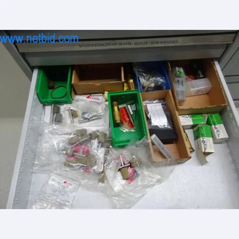 Well-maintained metalworking machines as well as the operating and office equipment -7