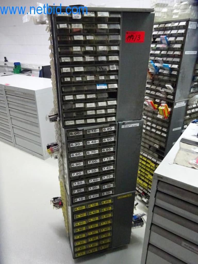 Máquinas para trabajar el metal en buen estado, así como equipos operativos y de oficina-1