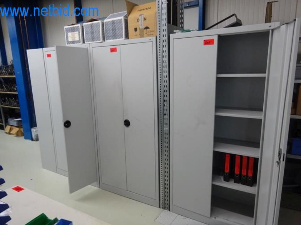 Máquinas para trabajar el metal en buen estado, así como equipos operativos y de oficina-2