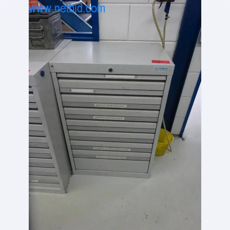 Well-maintained metalworking machines as well as the operating and office equipment -1