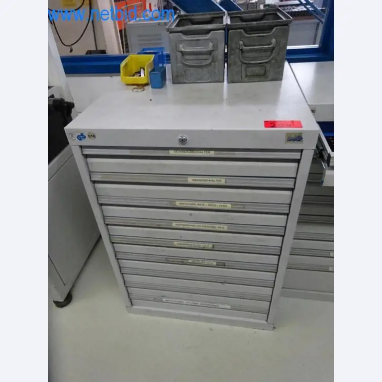 Well-maintained metalworking machines as well as the operating and office equipment -1