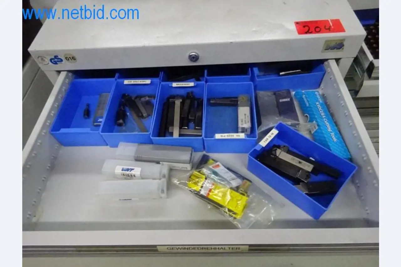 Well-maintained metalworking machines as well as the operating and office equipment -2