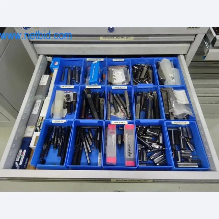 Well-maintained metalworking machines as well as the operating and office equipment -3