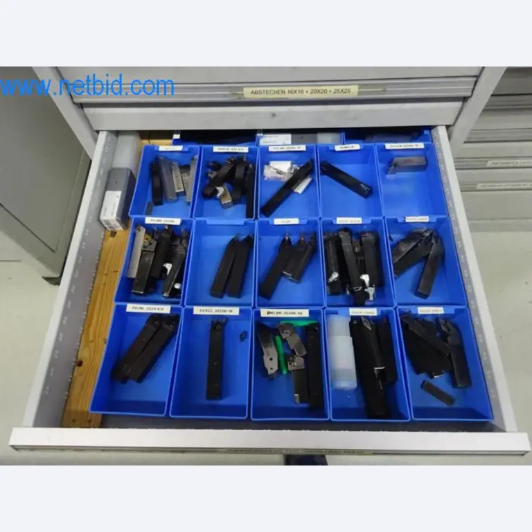 Well-maintained metalworking machines as well as the operating and office equipment -5