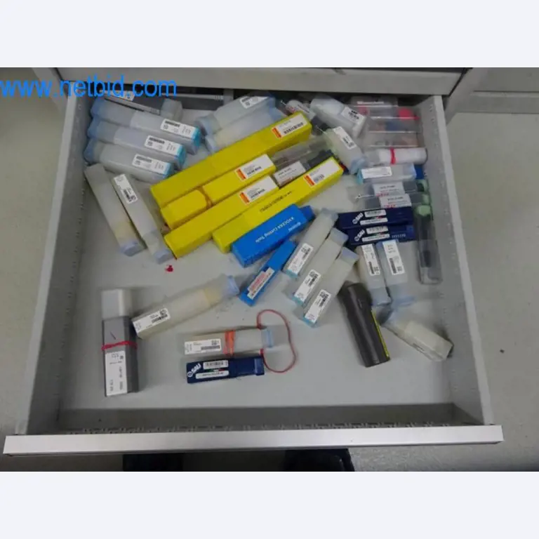 Well-maintained metalworking machines as well as the operating and office equipment -9