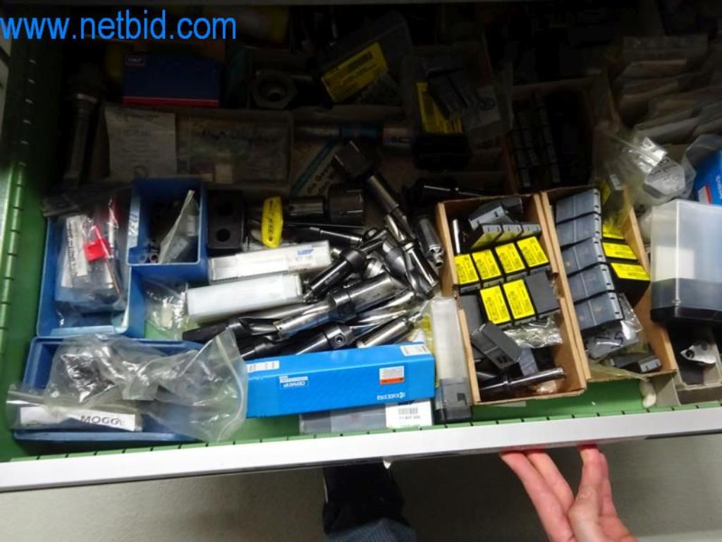 Máquinas para trabajar el metal en buen estado, así como equipos operativos y de oficina-6