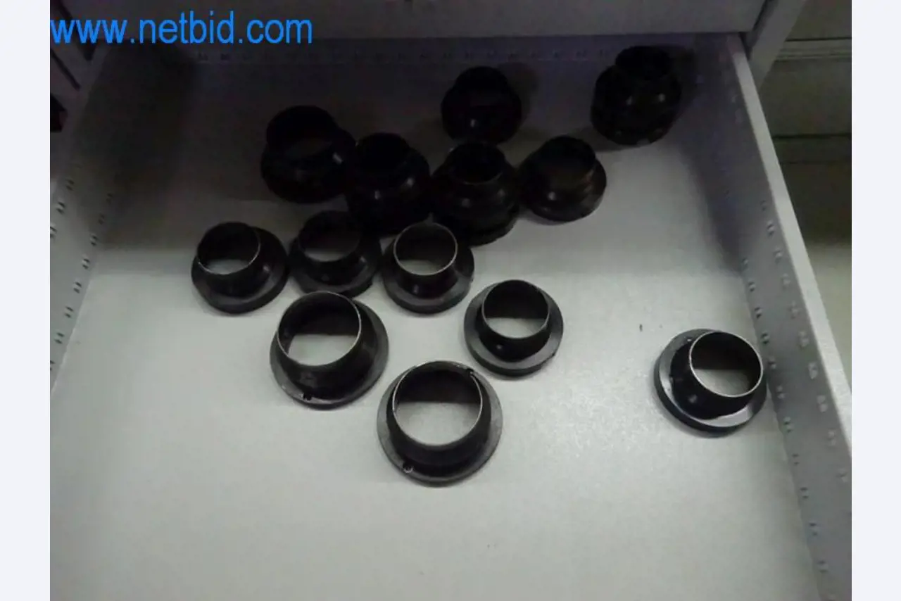 Well-maintained metalworking machines as well as the operating and office equipment -2