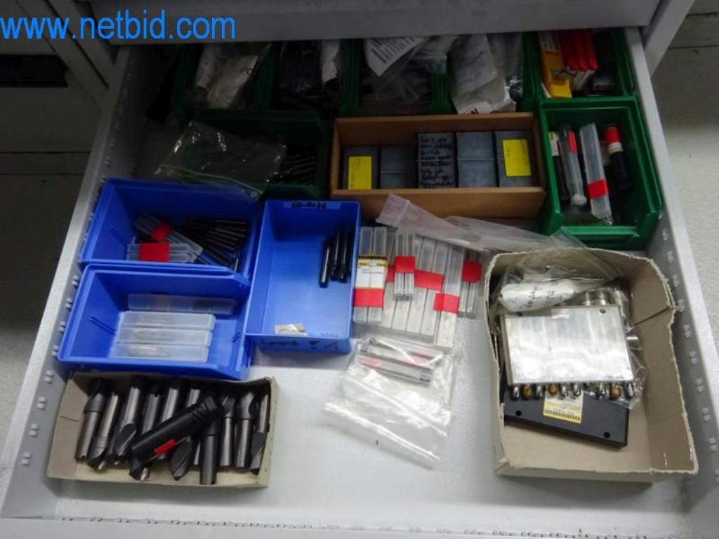 Máquinas para trabajar el metal en buen estado, así como equipos operativos y de oficina-8