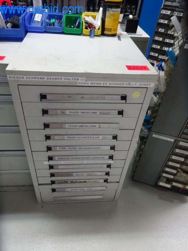 Máquinas para trabajar el metal en buen estado, así como equipos operativos y de oficina-3