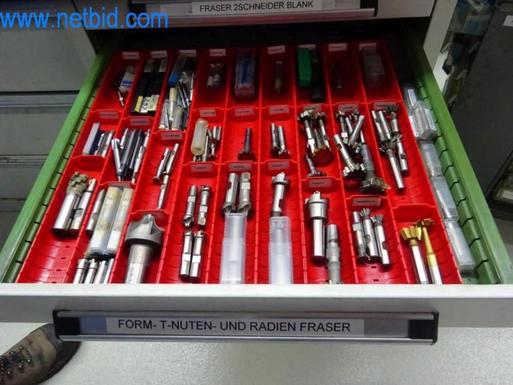 Máquinas para trabajar el metal en buen estado, así como equipos operativos y de oficina-6