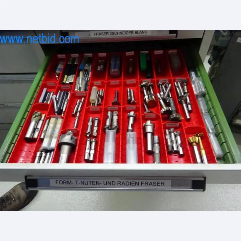 Well-maintained metalworking machines as well as the operating and office equipment -6