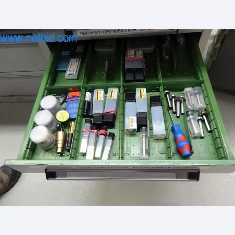 Well-maintained metalworking machines as well as the operating and office equipment -7