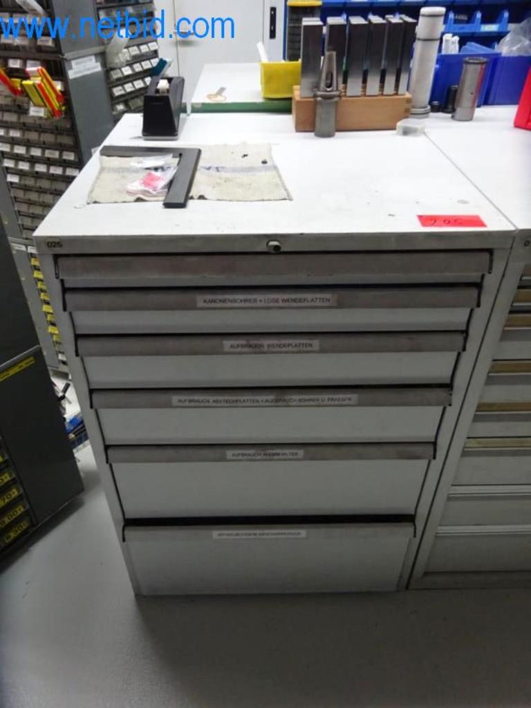 Máquinas para trabajar el metal en buen estado, así como equipos operativos y de oficina-3