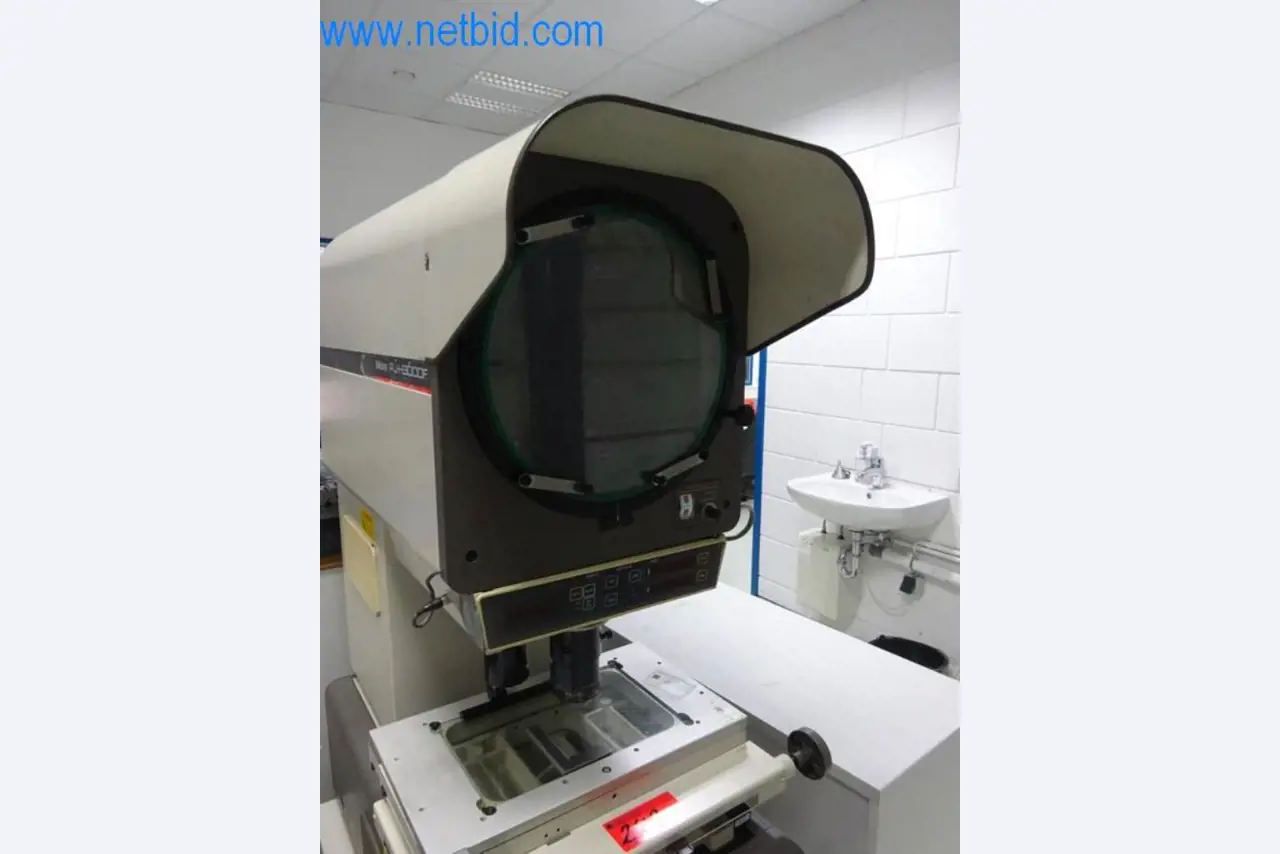 Well-maintained metalworking machines as well as the operating and office equipment -5