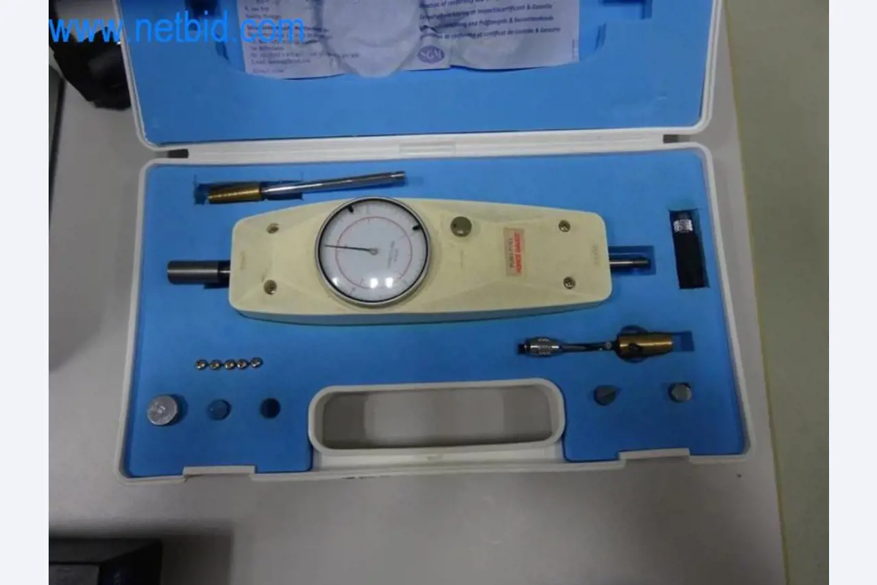 Well-maintained metalworking machines as well as the operating and office equipment -15